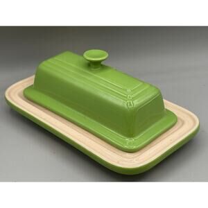 Le Creuset Lime Green 2-piece Covered Butter Dish Stoneware